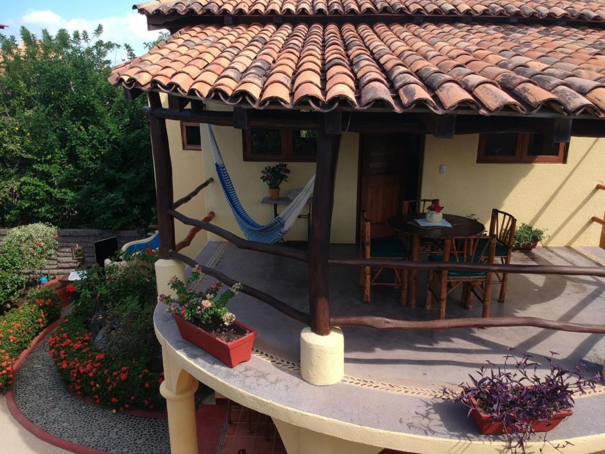 Hostal Point *